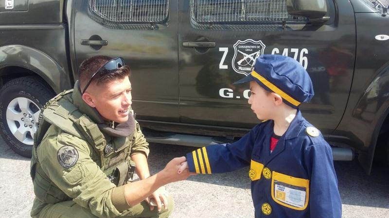 Carabineros-Niño